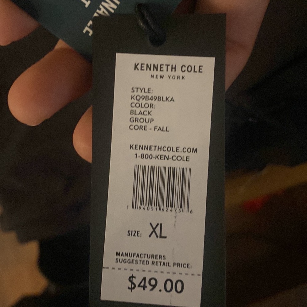 Kenneth Cole - Picture 2 of 4